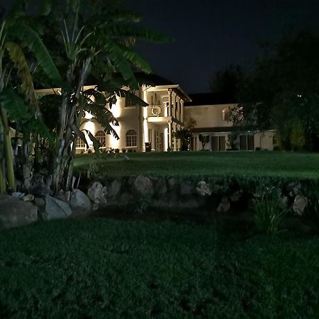 Lotus Guest House Johannesburg Exteriör bild